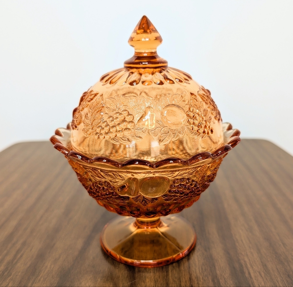 1930s Della Robbia By Westmoreland Honey Amber Glass Footed Candy Jar With Lid